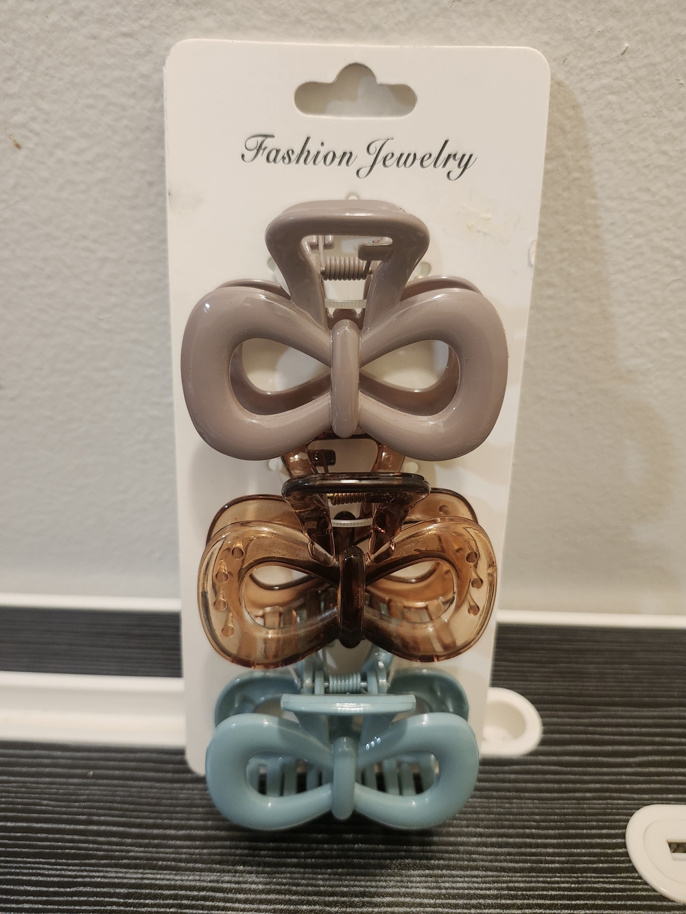 3-Piece Hair Claw Clip Set in Brown & Blue